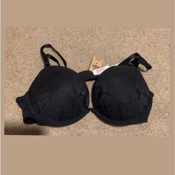 Brand New VICTORIA SECRET BRAS X 3 - Picture 2 of 6